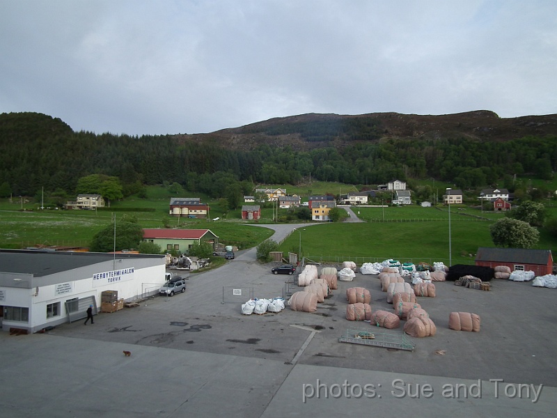 day 2 Torvik.jpg - Torvik - we stopped there at 7.15am and left again at 7.30am